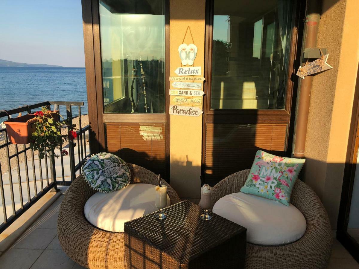 Boutique Studio At Oasis Vip Club Apartman Napospart Kültér fotó